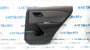 Ornamente ușă spate dreapta Nissan Rogue 21-23 fabricație SUA, neagră, fără cortină, cu inserție gri din stofă, cotiera din piele, plafon maro