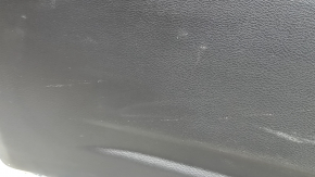 Обшивка двери багажника Nissan Rogue 21-26 черная US built, потерта, царапины