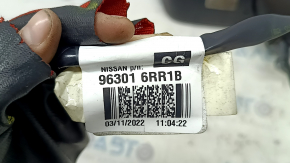 Зеркало боковое правое в сборе Nissan Rogue 21-23 BSM, 7 пинов, с поворотником, с подогревом, черное