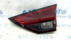 Lampă portbagaj dreapta Nissan Rogue 21-24 halogen + LED, fabricație SUA