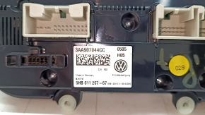 Управление климат-контролем VW Tiguan 09-15 auto с подогревом сидений