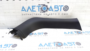 Обшивка двери багажника левая Mitsubishi Outlander 14-22 черная, царапины, потертость