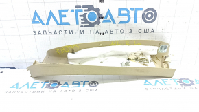 Обшивка двери багажника левая Mercedes W164 ML бежевая, потерта, под чистку