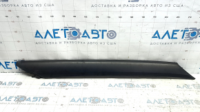 Молдинг передней стойки левый Nissan Rogue 21-26 потерт