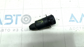 Отбойник двери багажника нижний правый Nissan Rogue 21-26