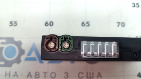 USB Hub центральной консоли Audi E-Tron 19-23 передний