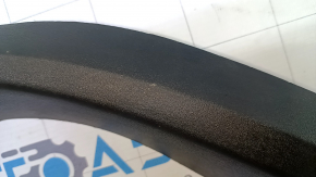 Обшивка двери багажника верхняя правая Jeep Compass 11-16 черная, царапины, тычка