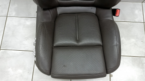Пассажирское сидение Porsche Macan 15-18 с airbag, электрическое, подогрев, вентиляция, кожа серая achatgrau, царапины, надрыв, вмятины