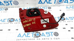 Фонарь внутренний крышка багажника правый Porsche Macan 15-18 светлый, паутинка