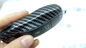 Ключ Porsche Macan 15-22 4 кнопки, под карбон, полезла краска, тычки