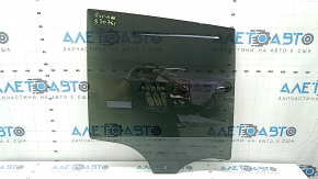 Стекло двери задней правой BMW X5 G05 19-26 тонировка, скол