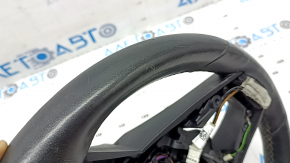 Руль голый BMW X5 G05 19-26 кожа черная с подогревом, под лепестки, Sport, царапины, расклеился, потерт