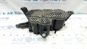 Canistra cu absorbant de carbon Porsche Macan 15-