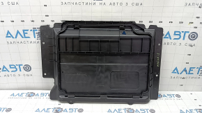 Capacul bateriei Porsche Macan 15-22