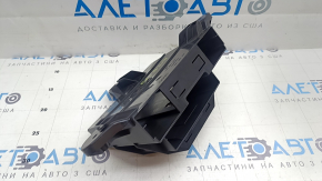 Кронштейн блока управления сцепным устройством, крюком Audi E-Tron 19-23