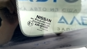 Форточка глухое стекло задняя левая Nissan Murano z52 15-24 хром царапины на хроме