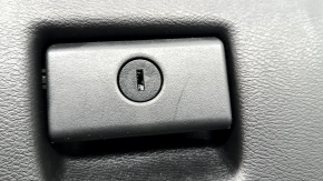 Перчаточный ящик, бардачок Nissan Murano z52 19-21 черный, с замком, потерт