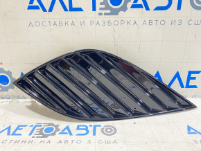 Решетка бампера правая Toyota Camry v70 18-20 SE\XSE без птф