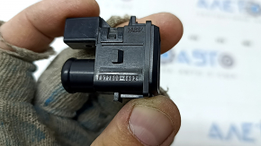 Senzor de temperatură a aerului ambiant Toyota Prius V 12-17