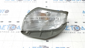 Semnalizator stânga Toyota Prius V 12-14 pre-oprire, nisip, crăpătură în sticlă