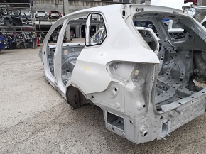 Четверть крыло задняя левая BMW X5 G05 19-26 на кузове, белая