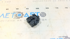 Опора радиатора нижняя левая BMW i3 14-21 резина
