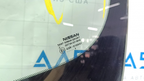 Лобовое стекло Nissan Rogue 14-18 воздух по кромке, скол