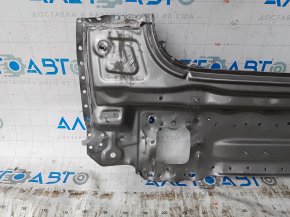 Задняя панель Mercedes W167 GLE 350 450 20-26 высверлена, серебро