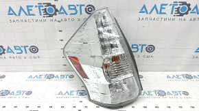Фонарь левый Toyota Prius V 12-14 дорест, царапины
