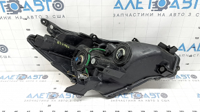 Фара передняя левая Toyota Prius V 12-14, дорест, галоген, под полировку