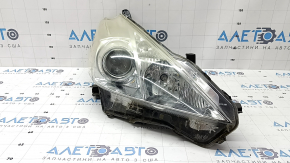 Фара передняя правая Toyota Prius V 12-14, дорест, галоген, под полировку