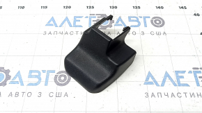Заглушка салазки пассажирского сидения передняя правая Toyota Prius V 12-17 черная