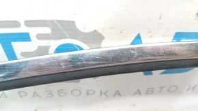 Молдинг двери верхний передней левой Honda Accord 13-17 хром, царапины