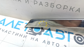 Молдинг двери верхний передней левой Subaru Legacy 15-19 хром, царапины, вмятина