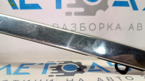 Молдинг двери верхний передней левой Subaru Legacy 15-19 хром, царапины, вмятина