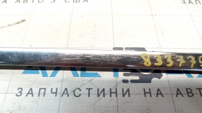 Молдинг двери верхний задний правый Toyota Camry v55 15-17 usa хром, царапины