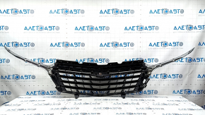 Решетка радиатора grill в сборе Chevrolet Equinox 22-24 с эмблемой и молдингами, хром, LS