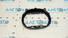 Подиум эмблемы передней Mazda CX-5 22-25 под радар