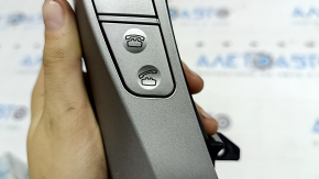 Кнопки управления на руле левые Toyota Prius V 12-14 без голосового, царапины