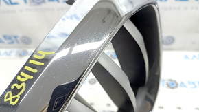 Решетка радиатора grill левая BMW X3 G01 18-21 ноздря, хром обрамление+ серая решетка, сломано крепление, песок