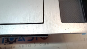 Подстаканники панель VW Passat b7 12-13 USA серая, царапины, протерта краска