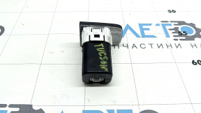 USB Hub Hyundai Tucson 22-26 передний