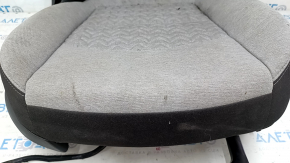 Пассажирское сидение Chevrolet Equinox 22-24 без airbag, механич, ткань комбинированное черно-серое, под химчистку, отрезана фишка
