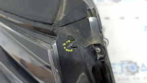 Дневной ходовой огонь DRL в сборе правый Hyundai Tucson 22-26 LED, серый, надломано крепление, песок