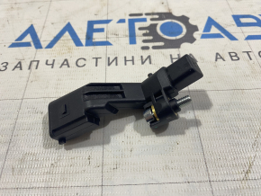 Датчик положения коленвала VW Passat b7 12-14 USA 2.5