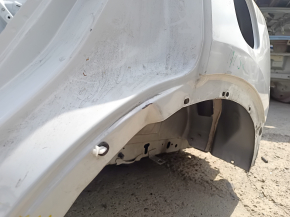 Aripă spate stânga Ford Escape MK4 20-24 pe caroserie, alb, lovit apus de soare, ciobituri