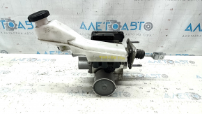 Главный тормозной цилиндр с бачком в сборе Hyundai Tucson 22-26 1.6T HEV