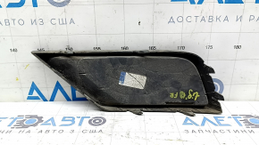 Нижняя решетка переднего бампера правая VW Tiguan 18-21 структура, царапины