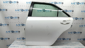 Дверь в сборе задняя левая Toyota Camry v50 12-14 белый 040. тычки