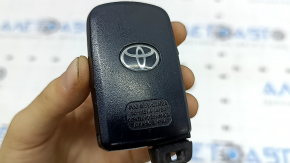 Ключ smart Toyota Camry v50 12-14 usa 4 кнопки, царапины